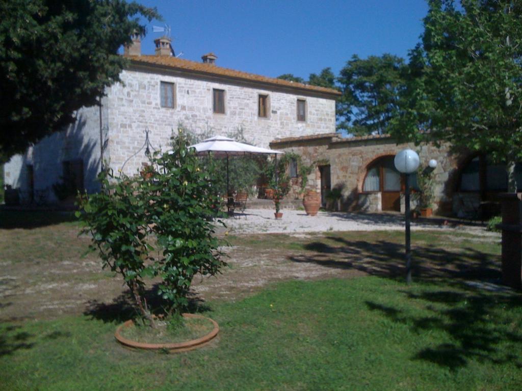 La Canonica San Giovanni d'Asso Room photo