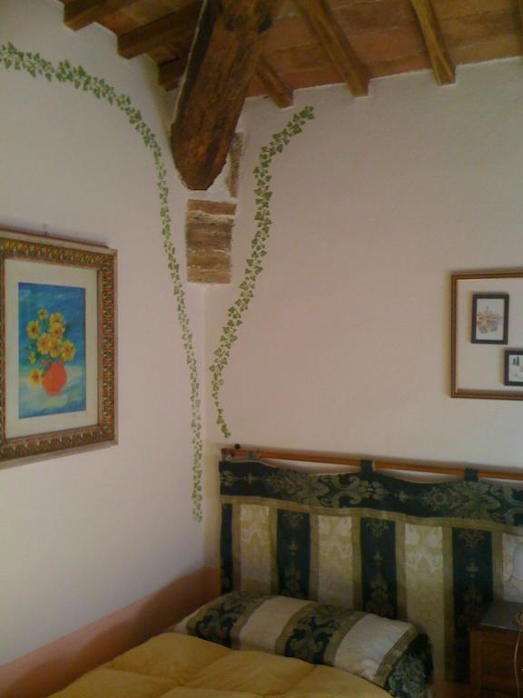 La Canonica San Giovanni d'Asso Room photo