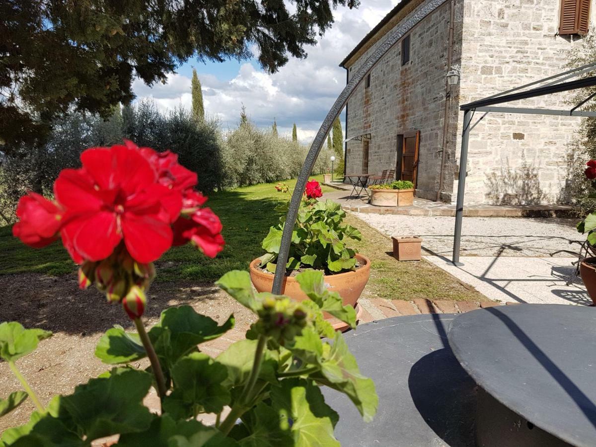 La Canonica San Giovanni d'Asso Exterior photo